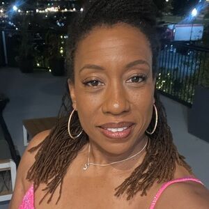 Meet your Posher, Nokeima